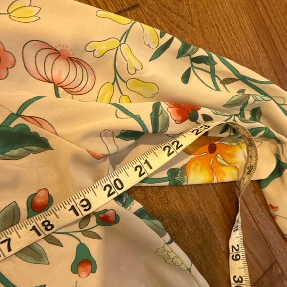 Loft pink floral notch neck blouse size small petite - Picture 8 of 10